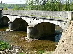 Мост через реку Коль