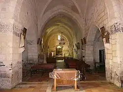 Интерьер церкви Св. Петра в оковах