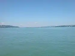 Фотография Муртензе, сделанная с небольшой лодки.