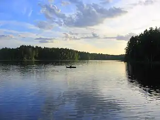 Озеро Каушэзерс летом 2008 года