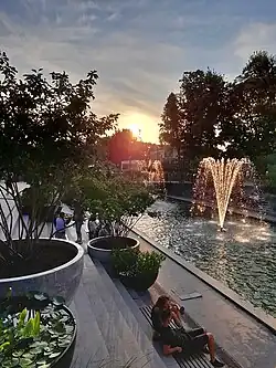 озеро в саду Шевченко