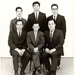 Lam Wing Fay with disciples