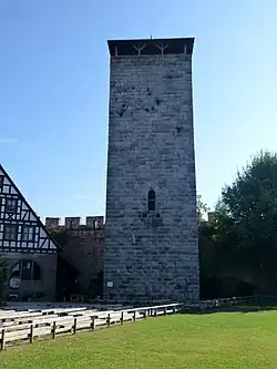 Бергфрид замка