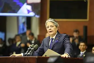 Лассо предстает перед Национальным собранием во время расследования по делу об импичменте 16 мая 2023 года, за день до того, как он сослался на muerte cruzada.