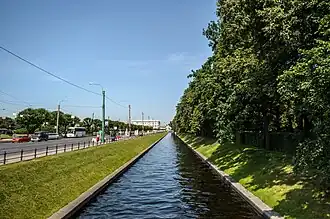 Вид на Лебяжью канавку в сторону Невы. 2013