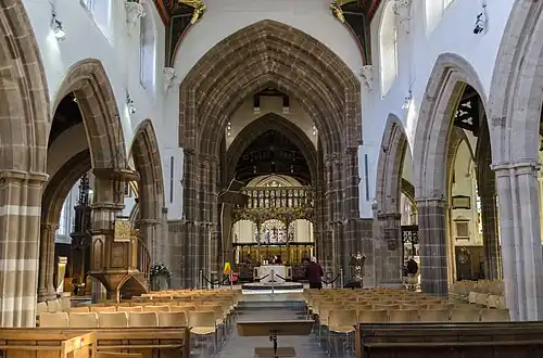 Интерьер под башней