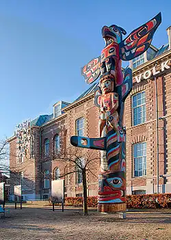 Тотемный столб