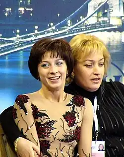 Ляшенко со своим тренером  Мариной Амирхановой в 2004 году