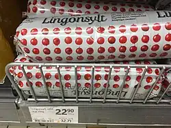 Брусничное варенье в магазине Стокгольма, Швеция, 2017