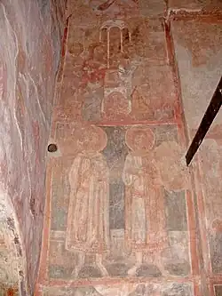 Роспись в правой части алтаря