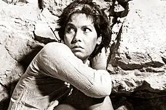 В фильме Tinimbang Ka Ngunit Kulang (1974)