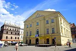 Здание коронного трибунала.