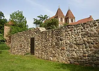 Городская стена