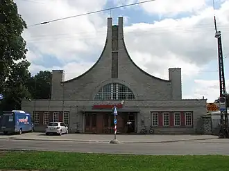 Бывший народный дом фабрики Лютера