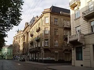 Дома №4-6 по улице Князя Романа