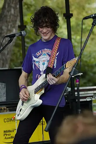 Эндрю выступает на Fun Fun Fun Fest в 2007 году