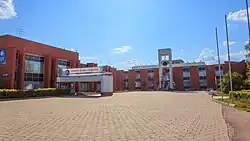 Клуб и главный корпус МИЭТ на площади Шокина