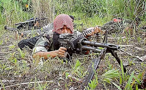 Боевик Исламского освободительного фронта моро, Минданао, Филиппины.