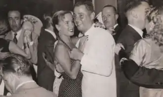 Даниэль Тинайре с женой (1951)