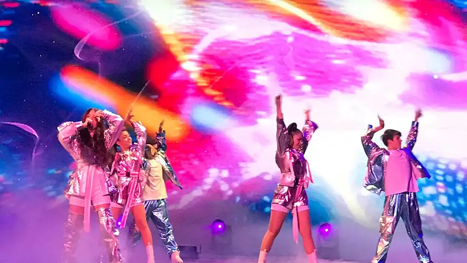 Малена в Париже (2021)