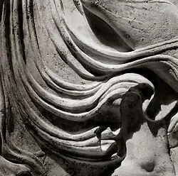 Деталь рельефа