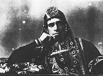 Марчиньский в древнеегипетском облачении