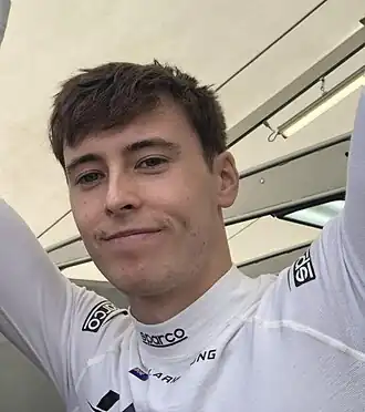 Армстронг в 2022 году