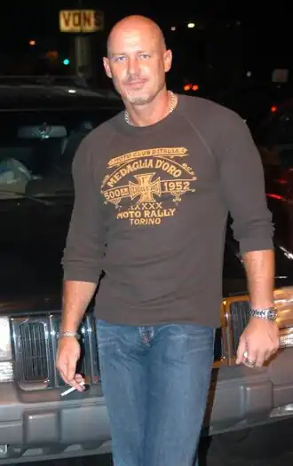 Дэвис в 2005 году