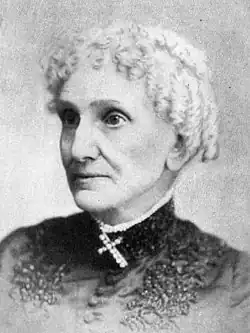 Эдди с украшением в виде креста (1892)