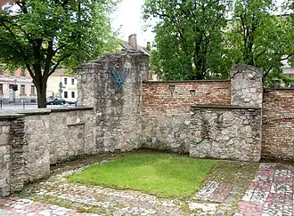 Фрагмент стены c менорой