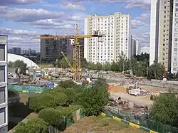 Вид на строительство станции «Борисово» из поликлиники № 59.4 августа 2011 года.