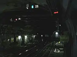 Вид на вилку линии со стороны северного торца станции