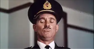 Майкл Бейтс в фильме «Заводной апельсин»