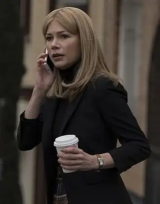 Мишель Уильямс в роли Энн Вейингв фильме «Веном» (2018)