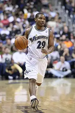 Майк Уилкс в игре за «Вашингтон Уизардс» 2007 году