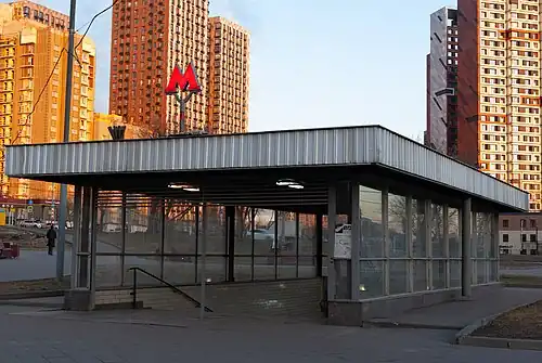 Наземный вестибюль.9 марта 2025