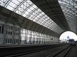 Шуховский металло-стеклянный дебаркадер Киевского вокзала в Москве