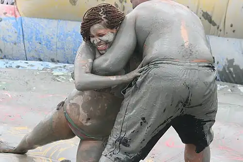 Заблокированная попытка прохода в ноги