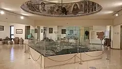 Один из многочисленных залов музея. В данном зале, например, представлен макет города