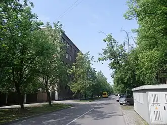 Вид от улицы Пернавас