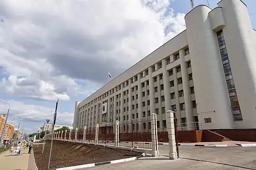 Административное здание на ул. Горького