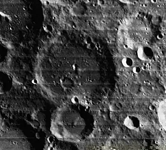 Снимок зонда Lunar Orbiter – IV.