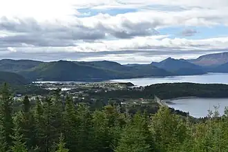 Вид на Норрис-Пойнт и залив Бонн с севера