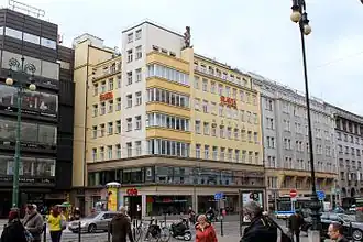 Здание, в котором торговый центр «Котва» находился ранее