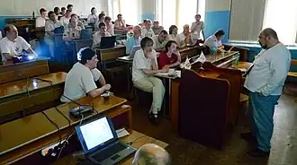 Обсуждение доклада Анатолия Якушина «Свобода подлинная и мнимая (пути коммерциализации свободного ПО)» (2010)