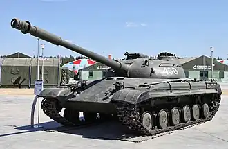 Опытный средний танк «Объект 430» в экспозиции парка «Патриот».