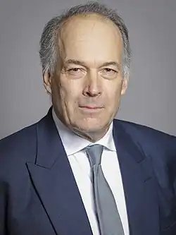 Патрик Джон Тристрам Лоуренс, 5-й барон Тревесин и 3-й барон Оакси (2019 год)