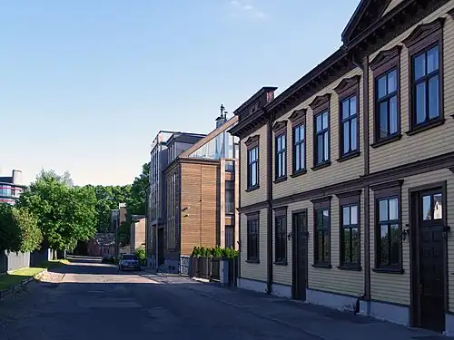 Вид от дома № 28