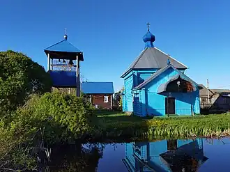 Храм Покрова Святой Богородицы, вид с трассы