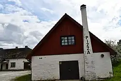 Пицца-ресторан в порту Ойу